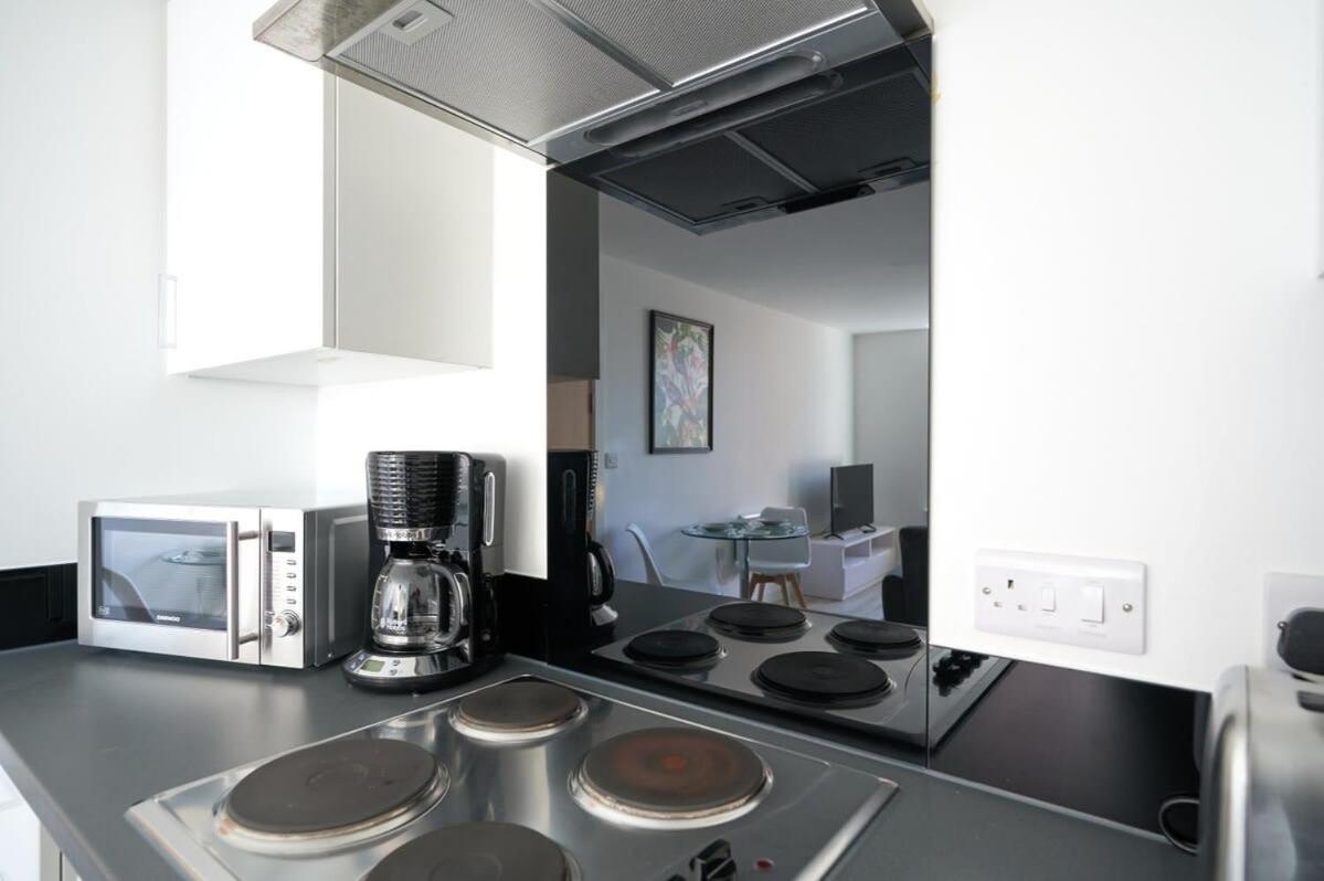 Fabulous 1 Bedroom Apartment In Central Preston Preston  Ngoại thất bức ảnh